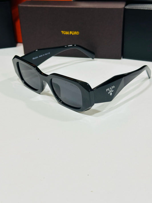 İTHAL SİYAH PRADA 003